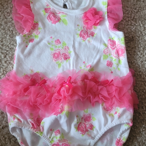 2 PC set - Picture 1 of 3